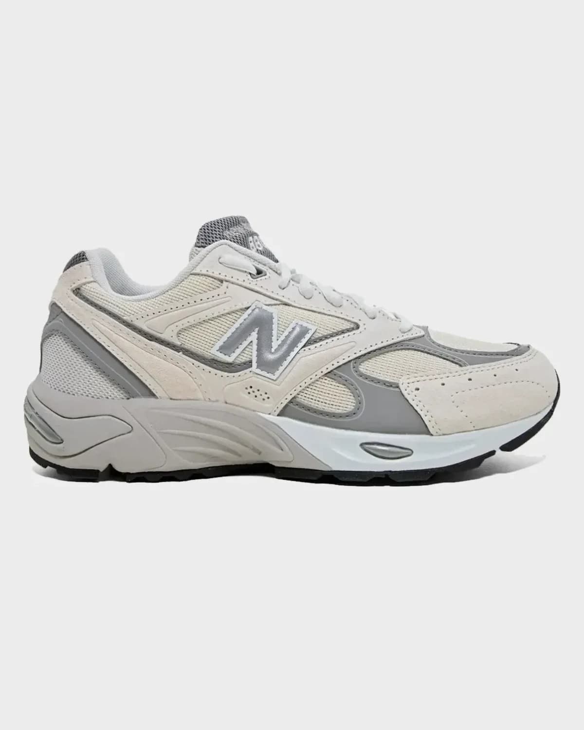Tênis New Balance 880