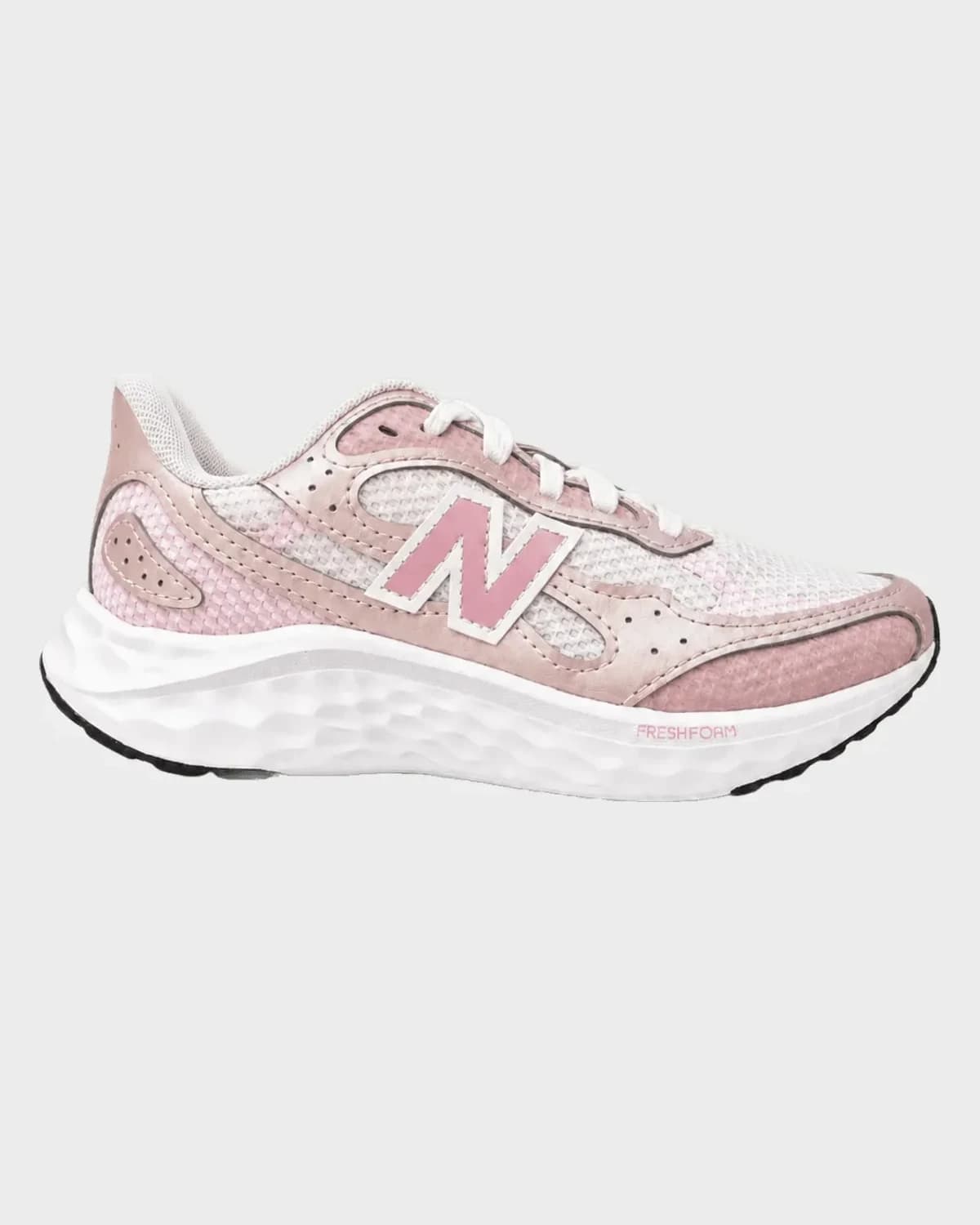 Tênis New Balance Arishi v4
